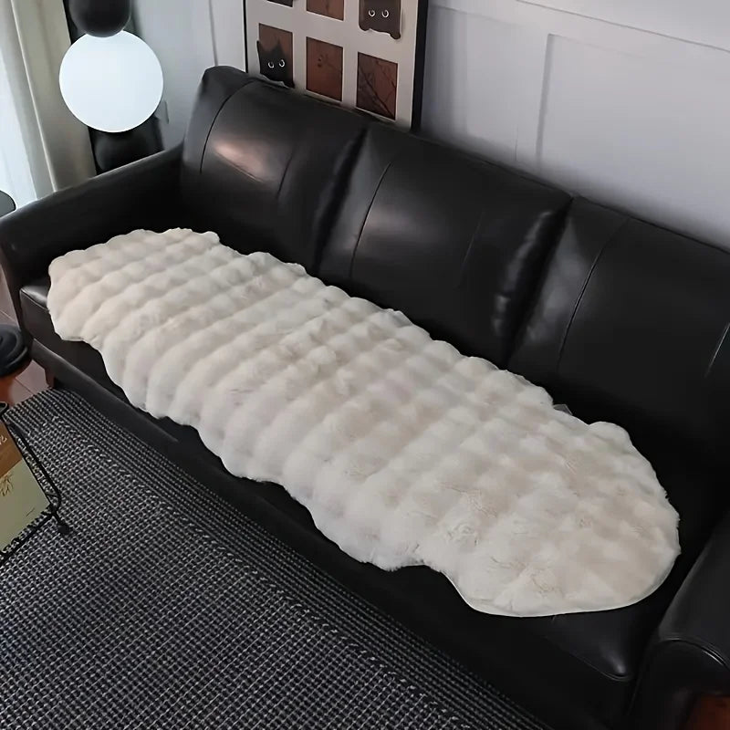 Plush White Bedroom Carpet