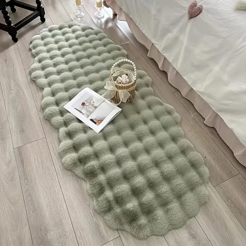 Plush White Bedroom Carpet